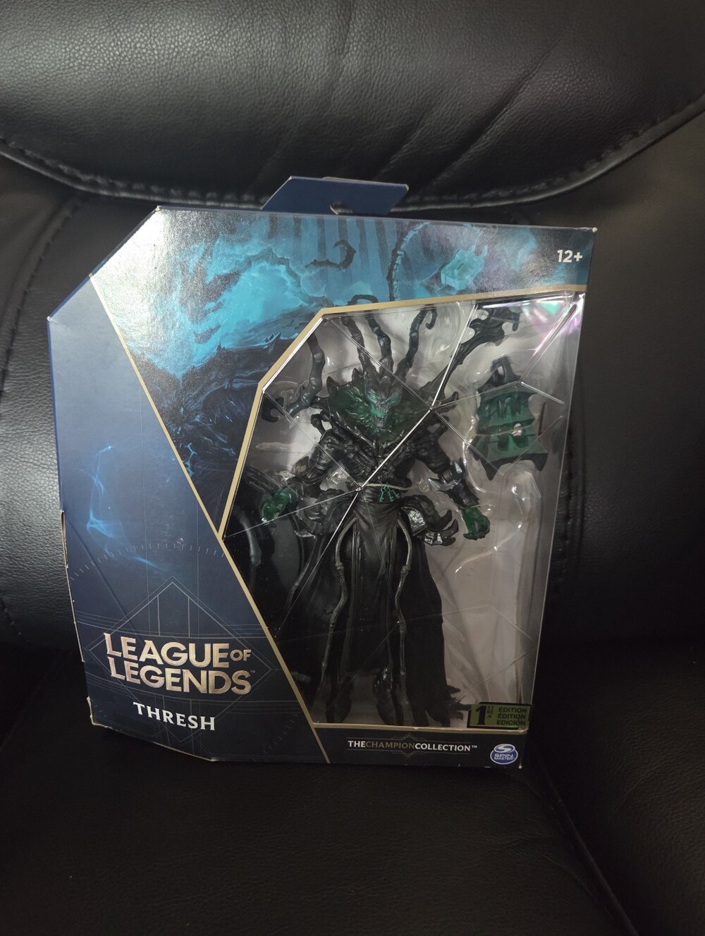 League of Legends 1st Edition Thresh Spin Master Collector Figure